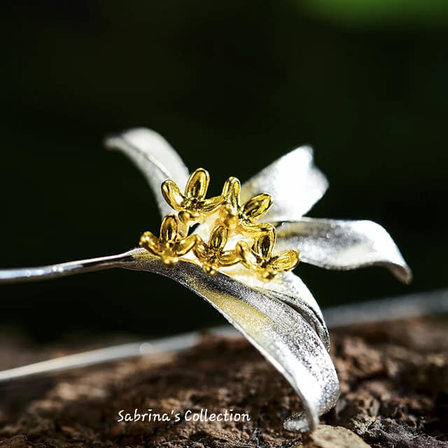 Sabrinas samling | Osmanthus blomst øredobber