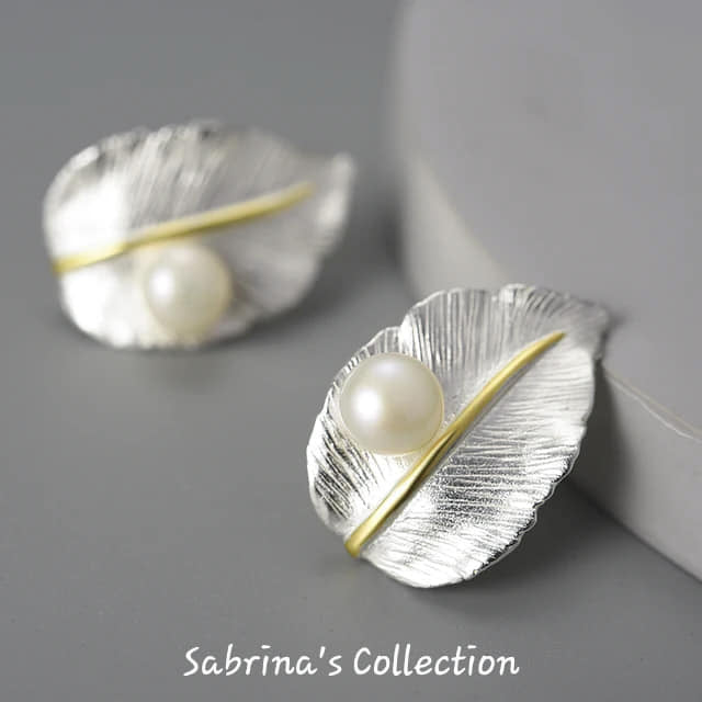 Sabrina`s Collection | Leaf Stud  Earrings