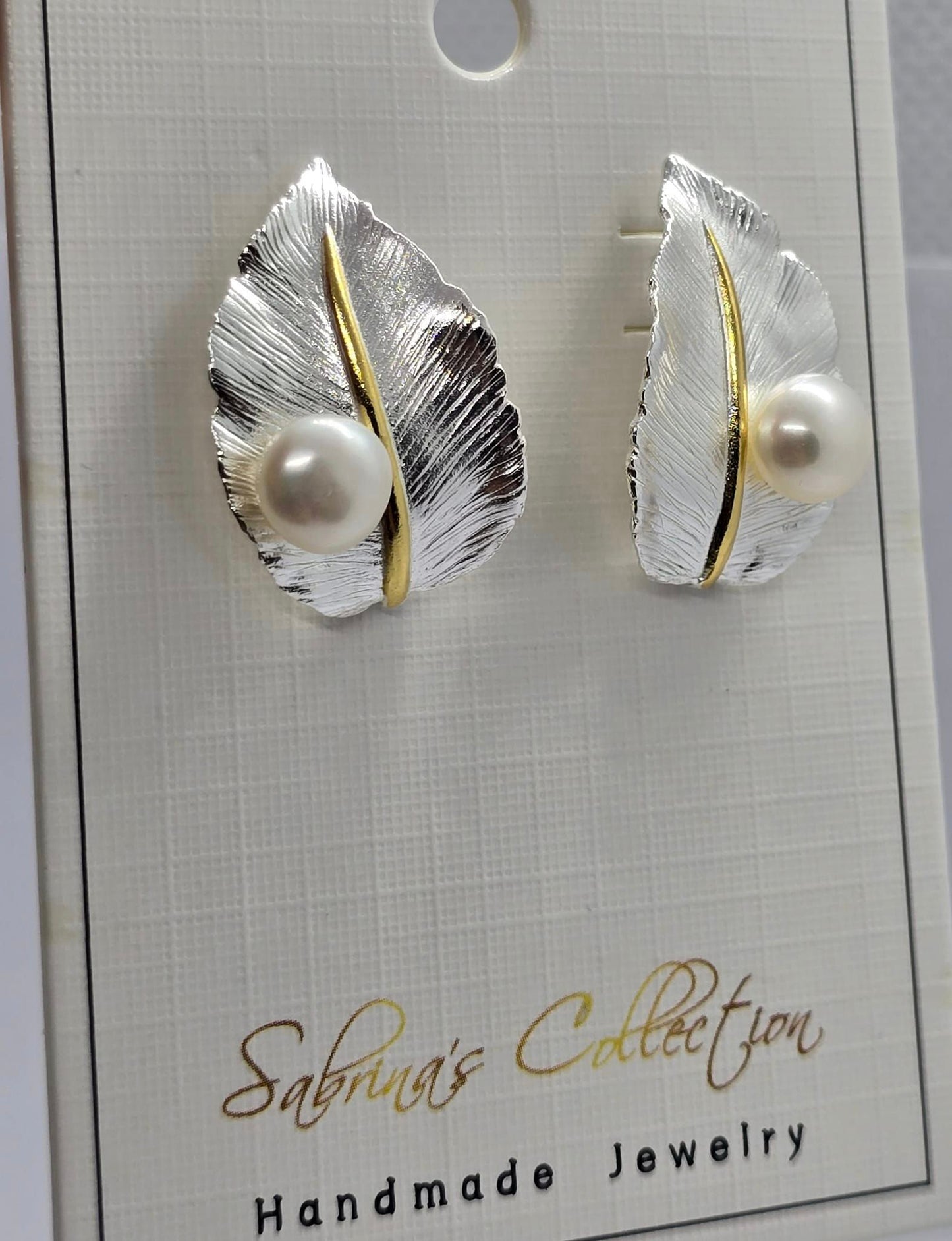 Sabrina`s Collection | Leaf Stud  Earrings