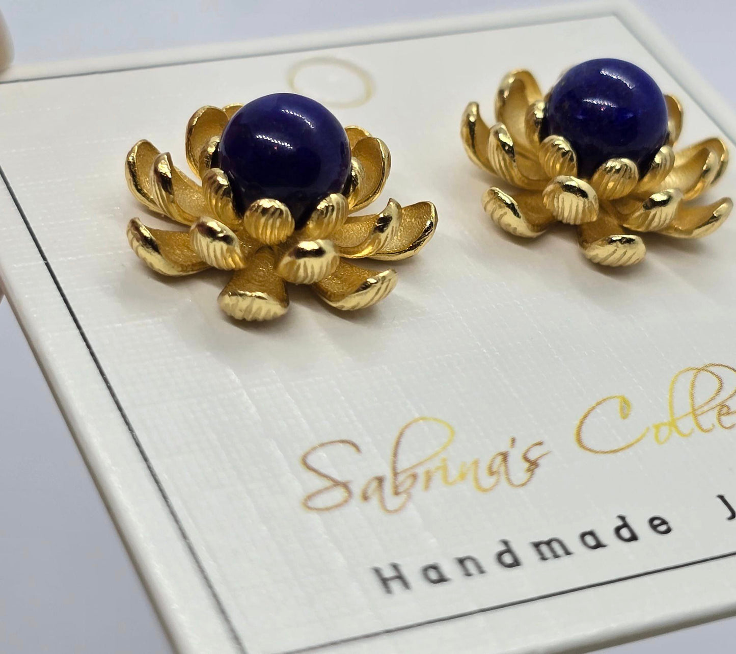 Sabrina`s Collection | Natural Blooming Stud  Earrings