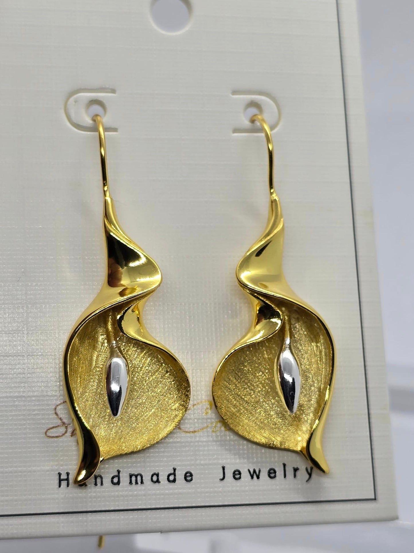 Sabrina`s Collection | Silver  Calla Lily Flowers Earrings