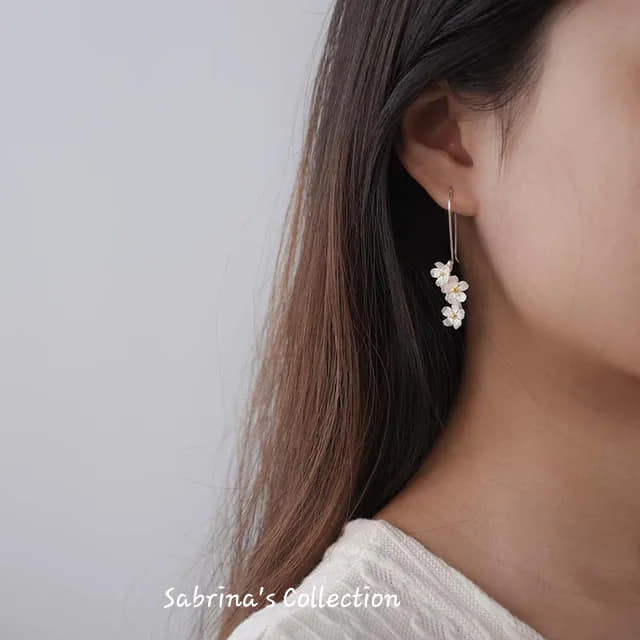 Sabrina`s Collection | Flower Drop Earrings