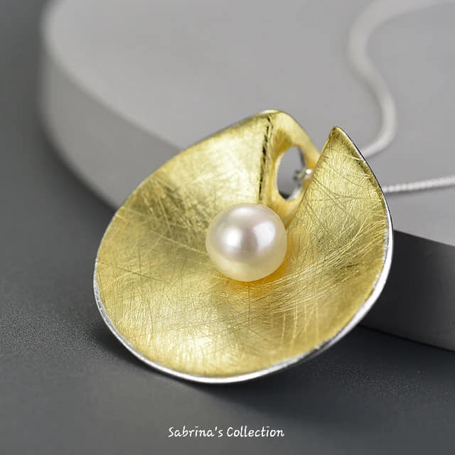 Sabrina`s Collection | Charm Pearl Pendant