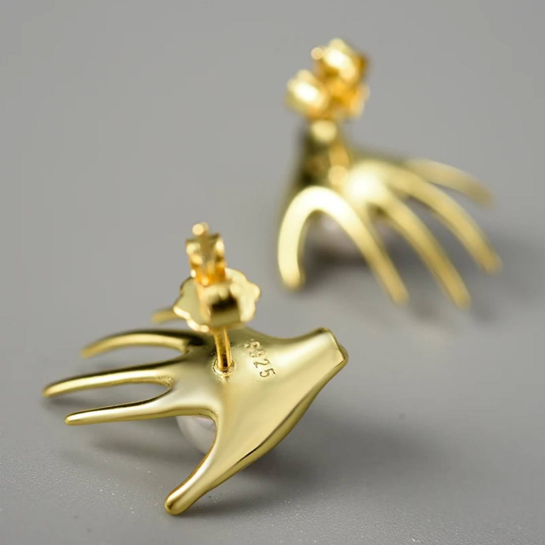 Sabrina`s Collection | Fresh Water Stud Earrings