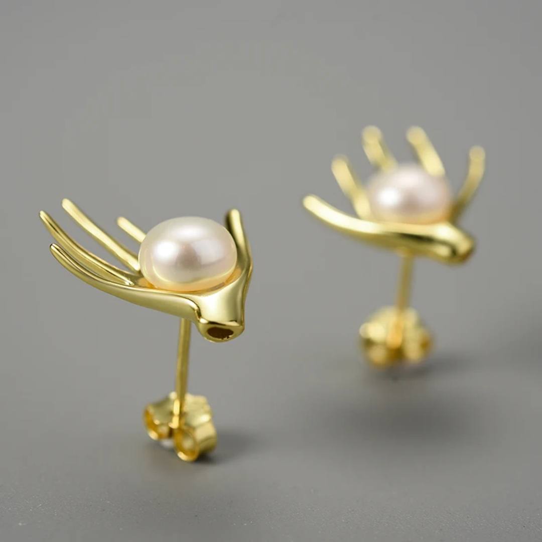 Sabrina`s Collection | Fresh Water Stud Earrings